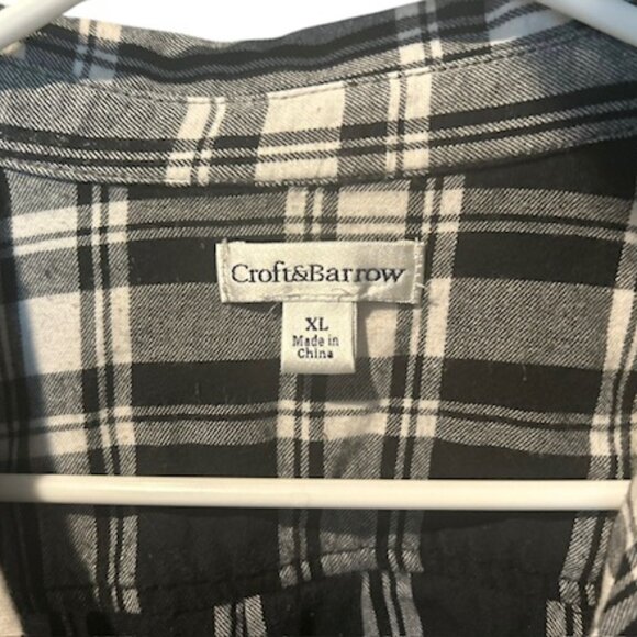 Croft & Barrow Black/White Plaid Long Sleeve Shirt-Size XL-Buttons Down 1/2 - Picture 4 of 7